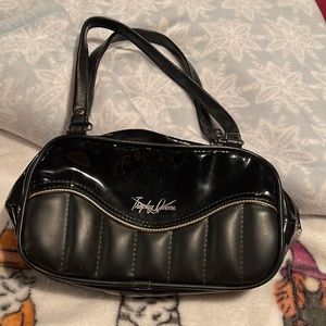 Trophy queen black satchel